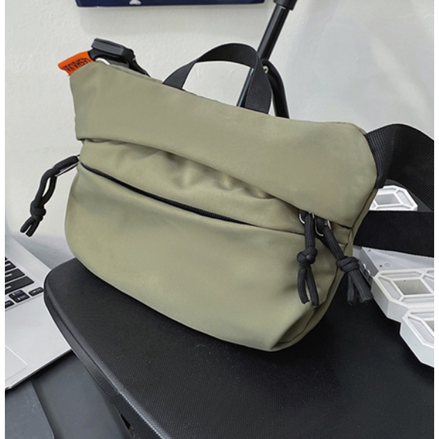 Túi Thể Thao Đeo Chéo Ngực Chất Liệu Nylon Sức Chứa Lớn Thời Trang Cho Nam