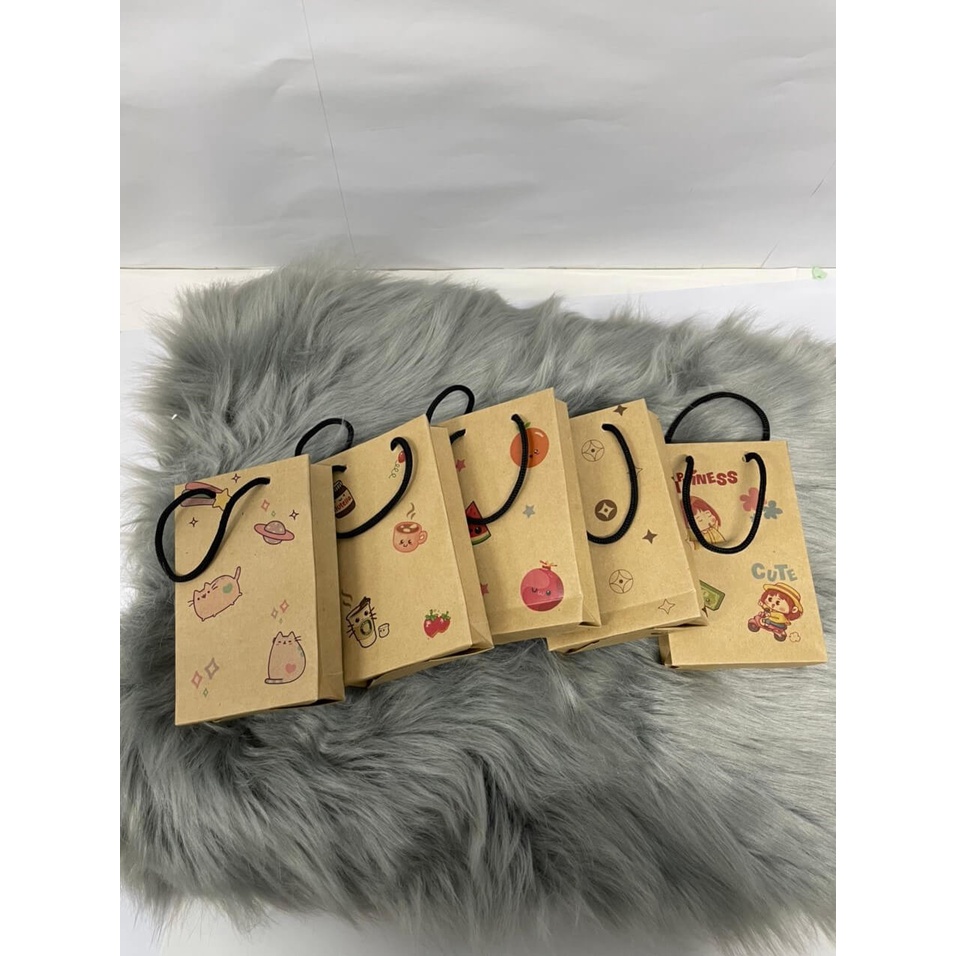 Túi giấy đựng son K03