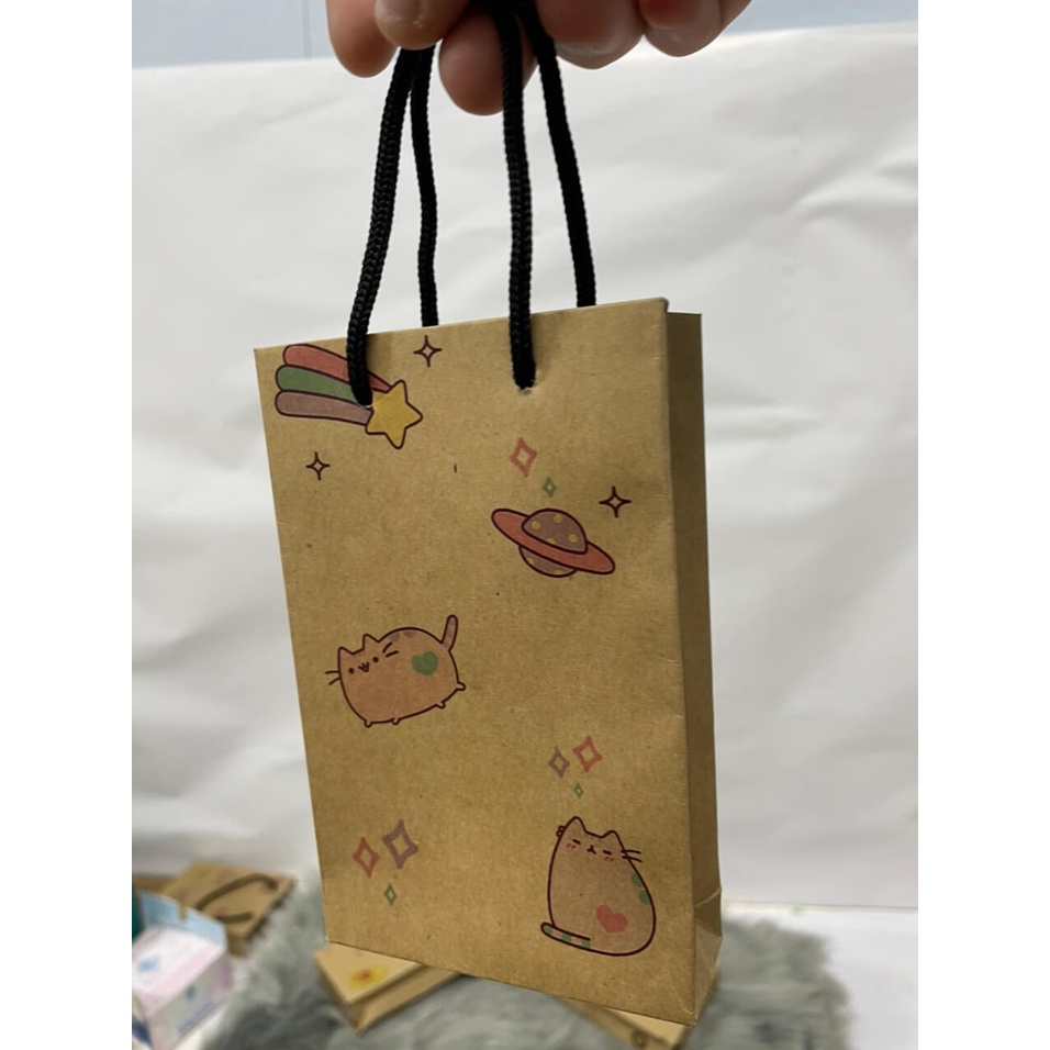 Túi giấy đựng son K03