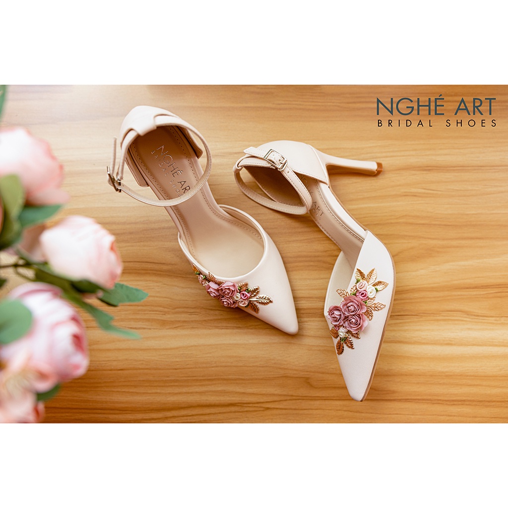 Giày cưới Nghé Art hồng cụm hoa hồng nude 272