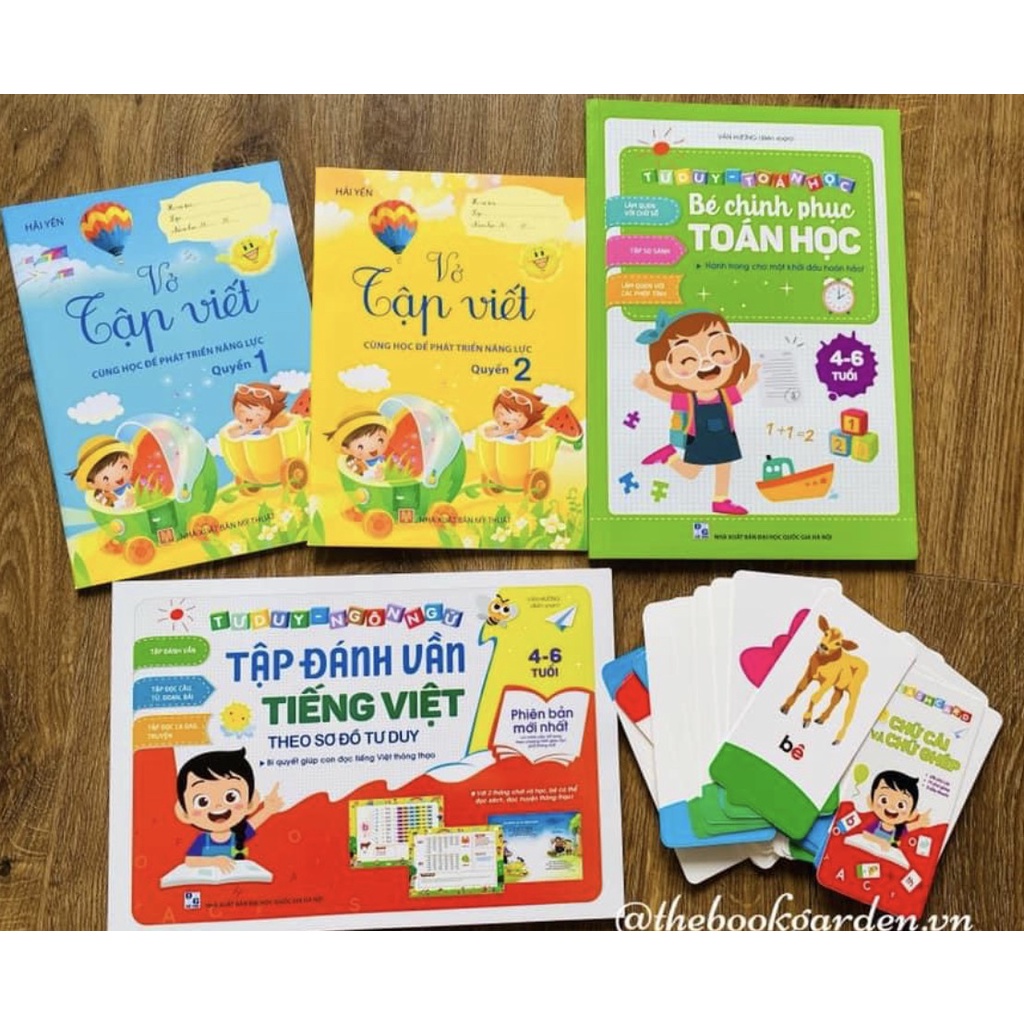 Sách - Bộ bé vững bước vào lớp 1 (Bộ 5 món)