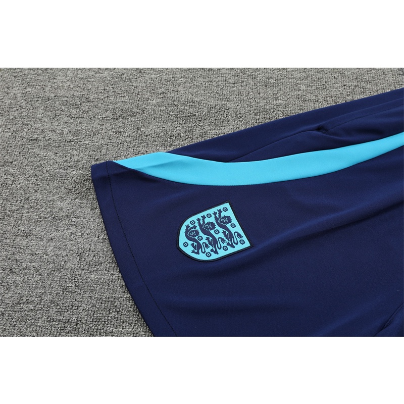 Áo Thun Tay Ngắn Plus Size 22-23