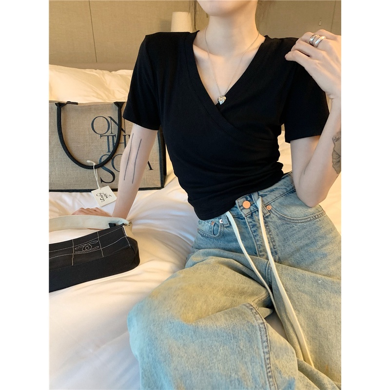 [3 Màu Sắc] Áo Thun Thiết Kế Cổ Chữ V Chéo Tay Ngắn