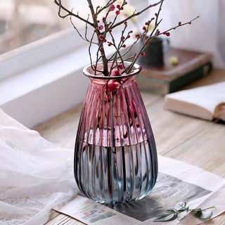 Bình hoa thuỷ tinh sọc nhiều màu (cao 20-22cm)