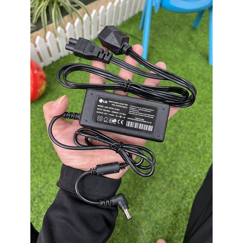 ADAPTER-NGUỒN MÀN HÌNH LG 19V0.84A