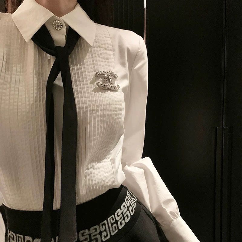 Chane.l courtyard style white shirt coat women's autumn and winter design sense high-end long-sleeved shirt shirt
