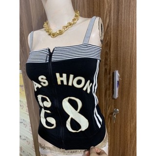 Áo đen sọc in chữ size S-M, áo thanh lý