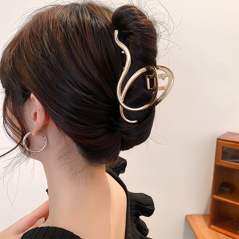 Kẹp Tóc Hình Cá Mập Bằng Kim Loại Thiết Kế Hình Học Bất Đối Xứng Cỡ Lớn Phong Cách Pháp Thanh Lịch Cho