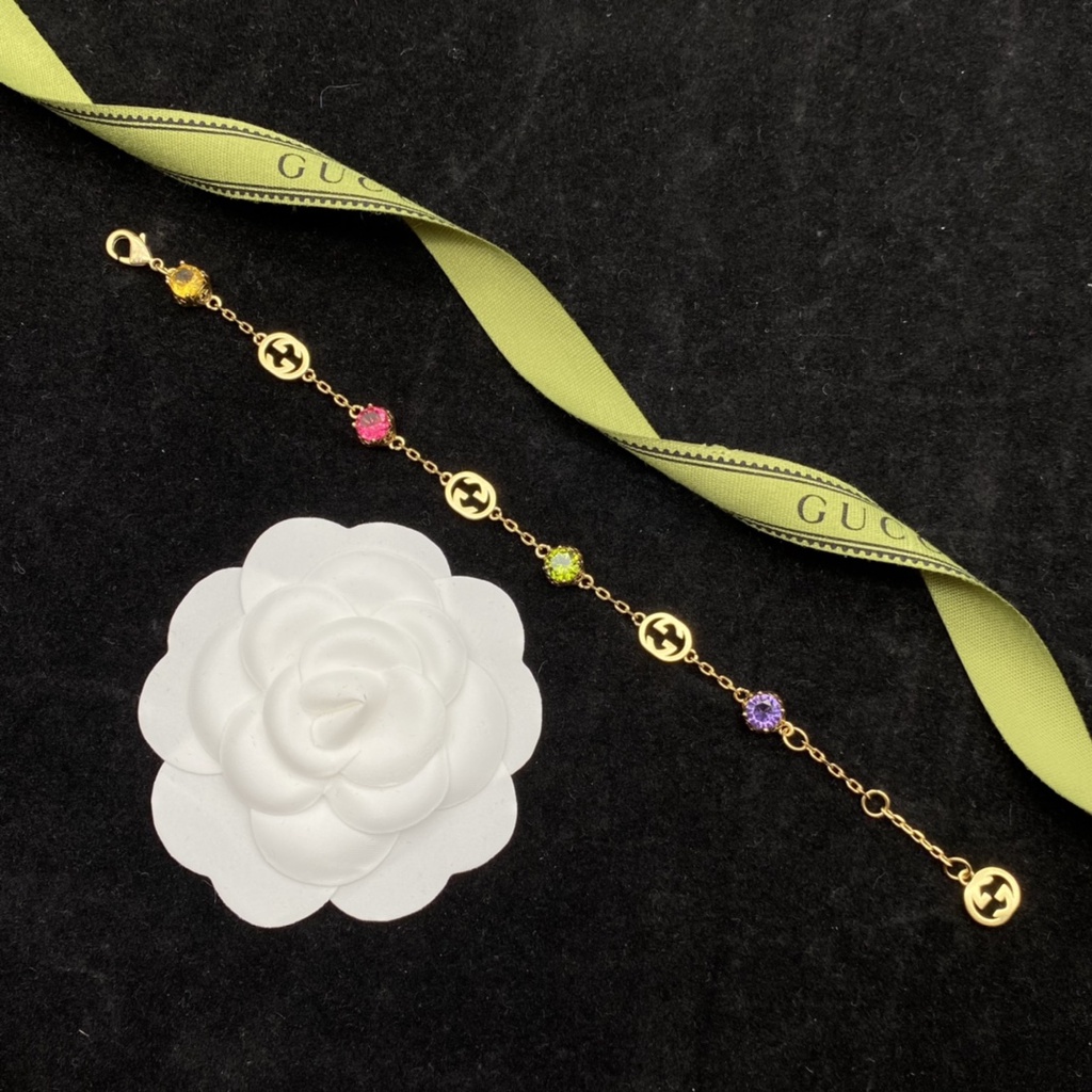 Gucci Bộ Trang Sức Nhẫn / Bông Tai / Vòng Tay Thanh Lịch Cho Nam Và Nữ