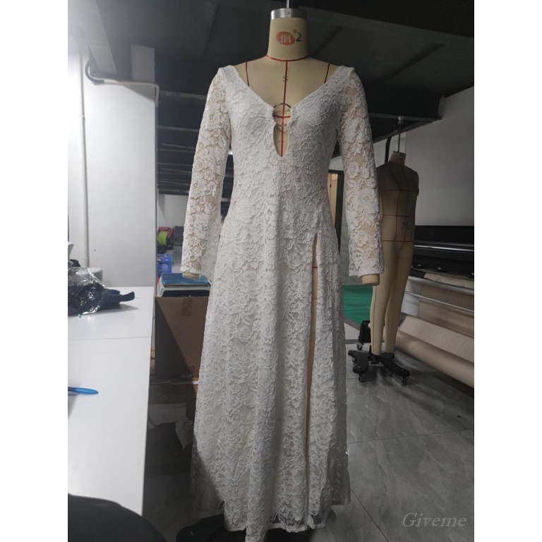 Đầm Ren Trắng Dáng Dài Cổ V Xẻ Tà Cao Tay Dài Hở Lưng Quyến Rũ Cho Nữ