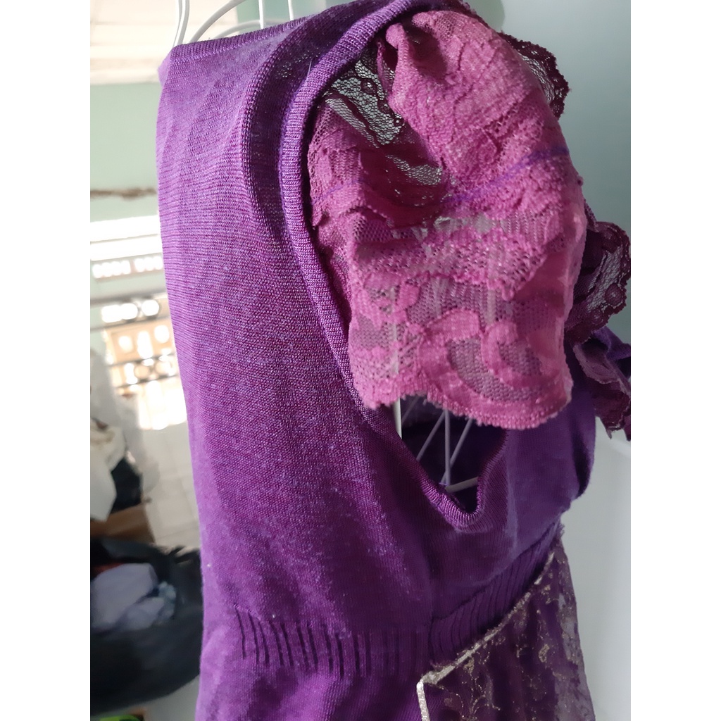 Áo len phối ren bèo tím Vintage