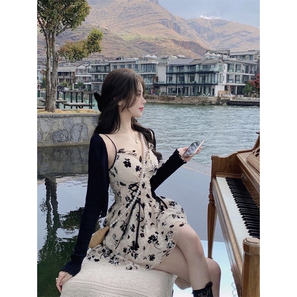 🌷 Váy hoa nhí cúp ngực dáng ngắn kèm áo khoác len thời trang cho nữ