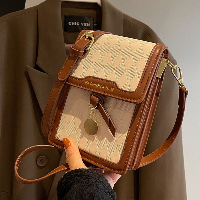 Túi xách nữ dạo phố đựng điện thoại ví tiền cực kì tiện lợi Capucha T263