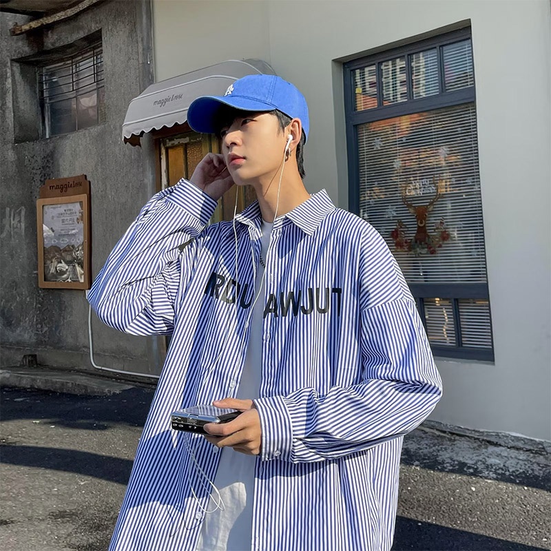 Áo sơ mi AOKANG tay dài dáng rộng in họa tiết chữ cái phối màu sắc trẻ trung thời trang