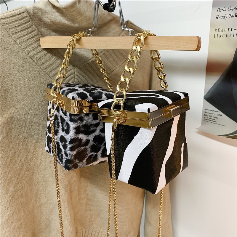 Mischa Túi Đeo Chéo Vai Bằng Da PU Họa Tiết Da Báo Thời Trang Dễ Phối Đồ