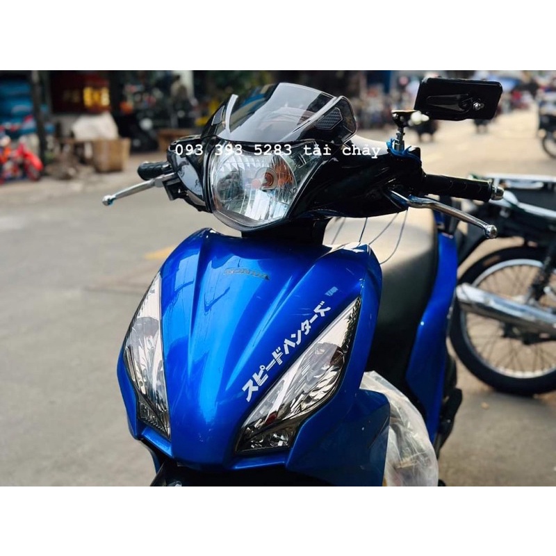 CHẮN GIÓ ĐEN KHÓI GẮN VISION / LEAD