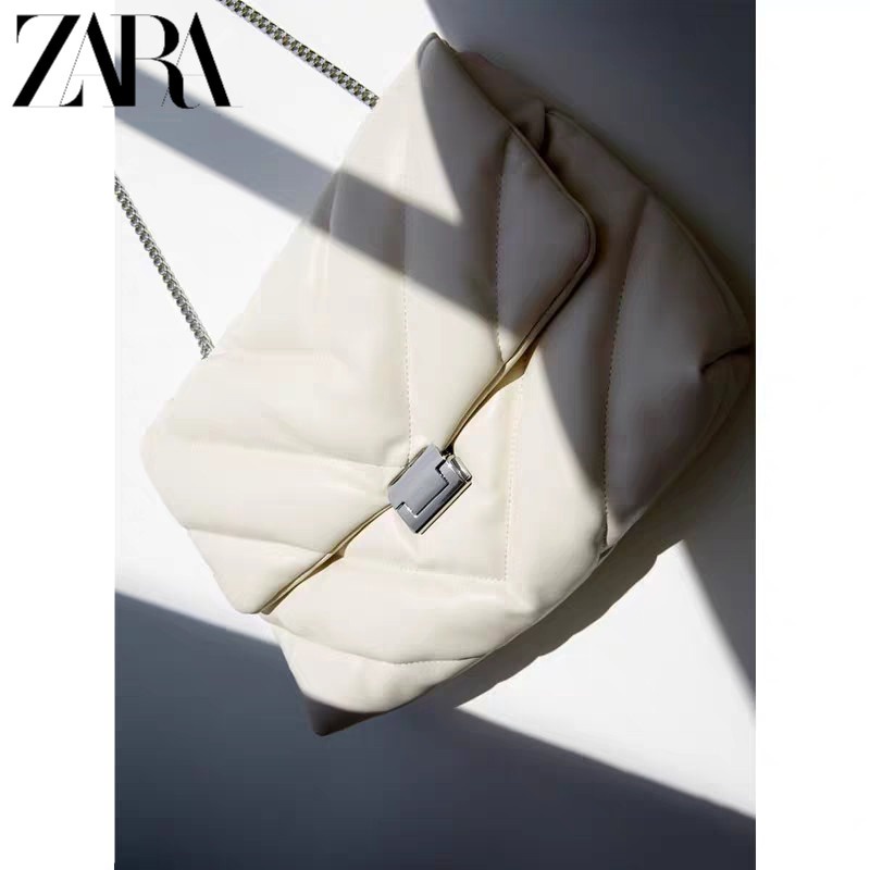 Zara Túi Xách Đeo Vai Cỡ Lớn Đính Đá Phối Dây Xích Thời Trang Nữ Sành Điệu