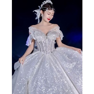 Váy cưới chính cô dâu mới kiểu Pháp chất lượng cao may chi tiết