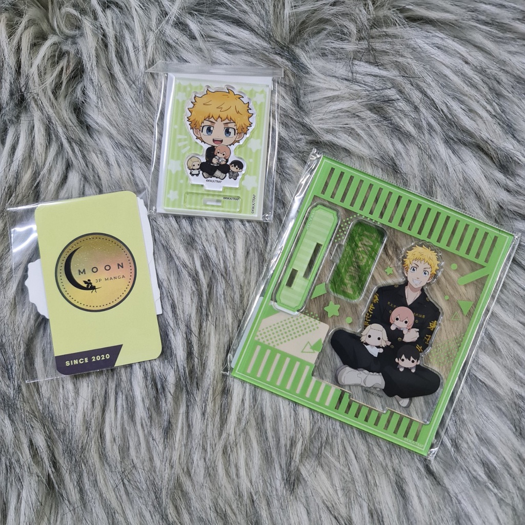 Mô hình standee Tokyo Revengers ôm gấu bông Gyugyutto Plush ver