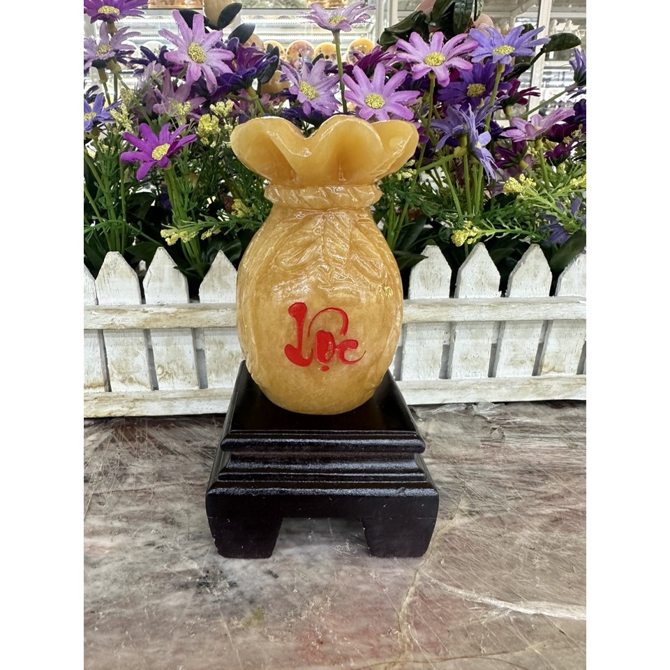 Túi tiền phong thủy đá ngọc hoàng long khắc chữ đặt bàn làm việc, bàn thờ thần tài thổ địa - Cao 10 cm