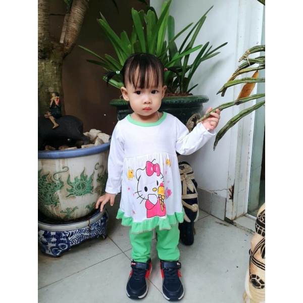 Xả kho | Bộ dài tay trắng in hình vạt nhún bèo kiểu babydoll siêu xinh cho bé yêu 7-17kg