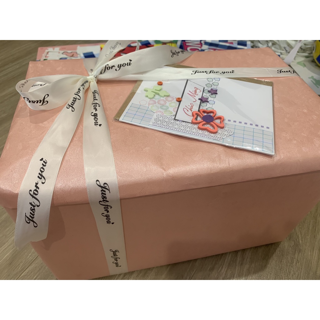 Hộp quà tặng sinh nhật BBWVN, ngày lễ tính nhân, 8/3, hộp quà sang trọng tặng kèm lót rơm