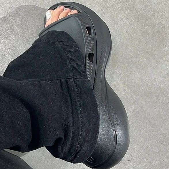 Dép Balenciaga Đế Dày Thoáng Khí Chống Trượt Thời Trang Đường Phố Cho Cặp Đôi