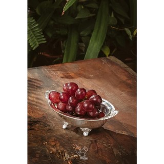 Khay bầu dục bạc 4 chân kích thước 21x13x6