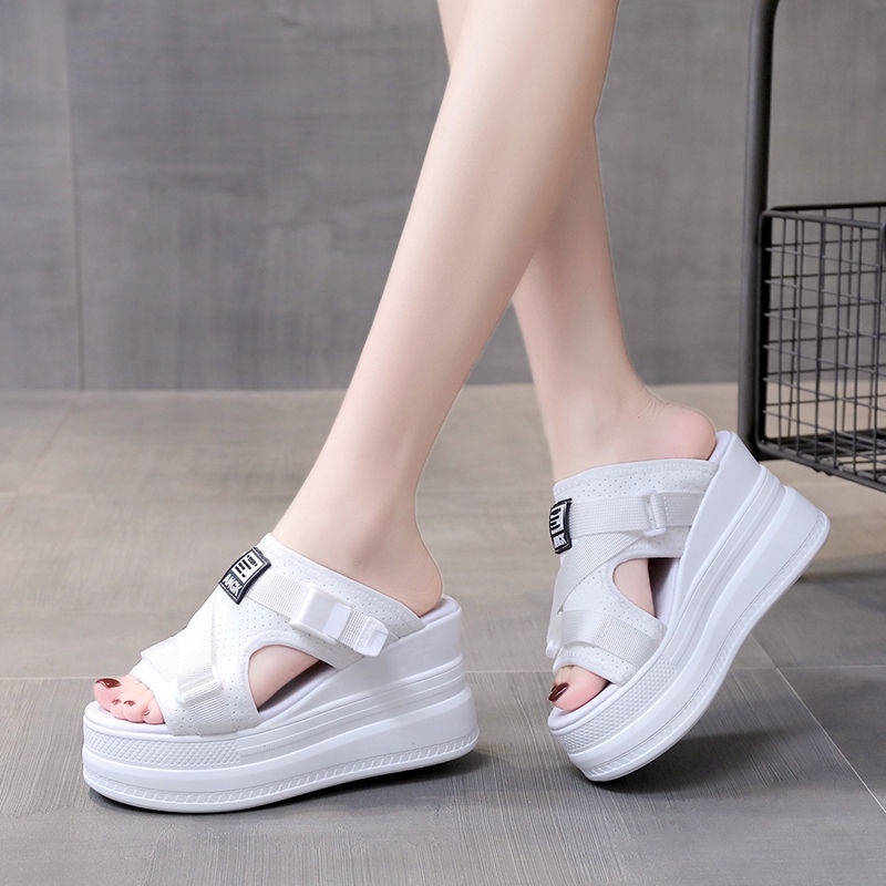 Dép Sandal Đế Xuồng Thời Trang Mùa Hè 2023 Cho Nữ