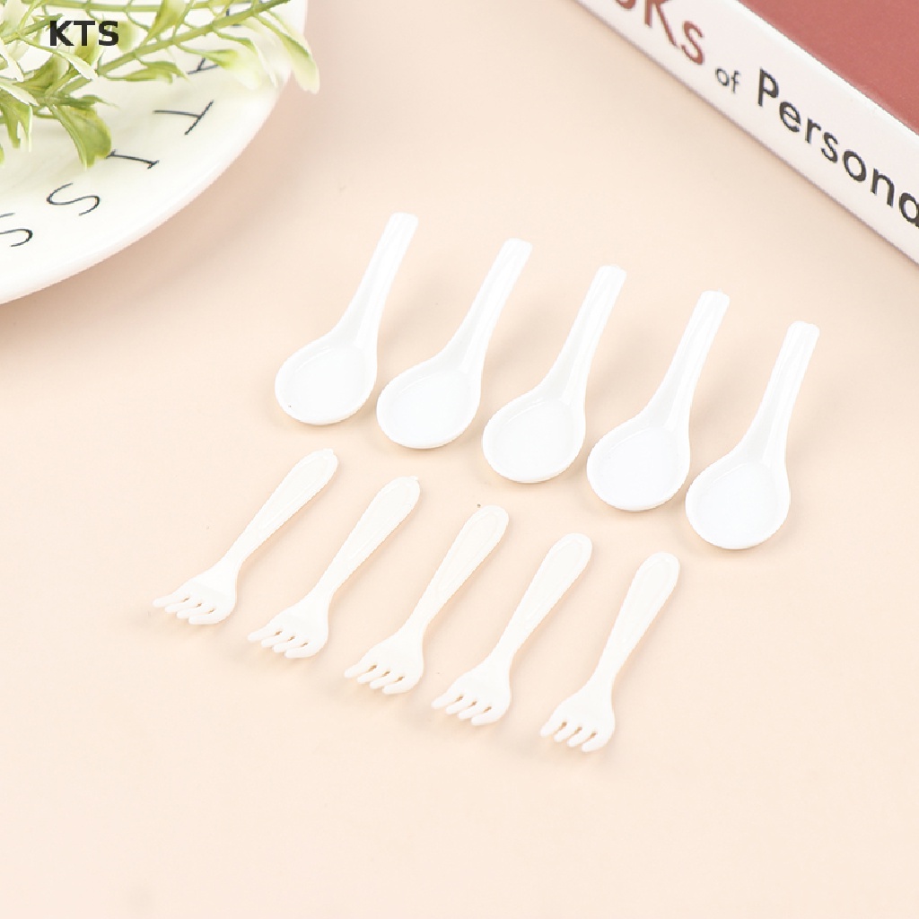 Set 10 Dụng Cụ Ăn Uống Bằng Nhựa Xinh Xắn Dùng Để Trang Trí Nhà Búp Bê