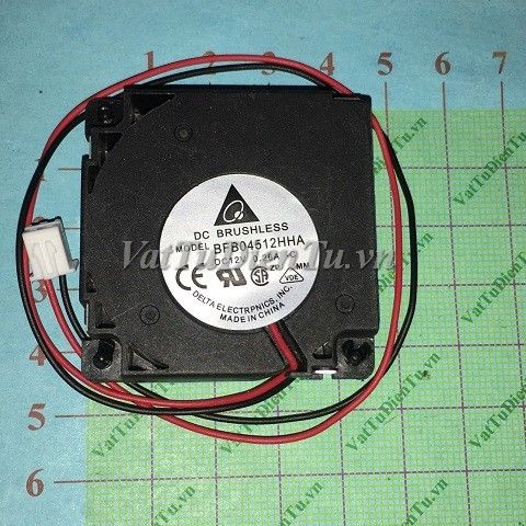 BFB04512HHA Quạt tản nhiệt 12V 0.26A