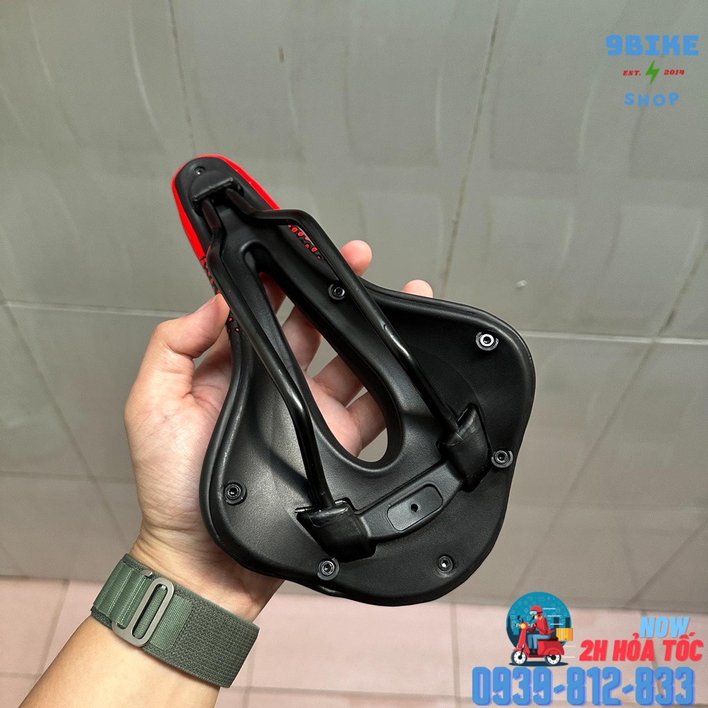 Yên xe đạp thể thao leo núi road WB 1117