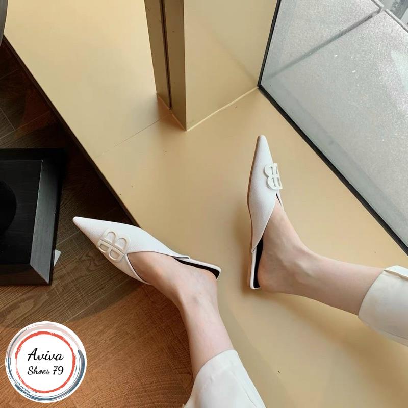 Giày sục mũi nhọn  da sần xinh xắn hót quanh năm.