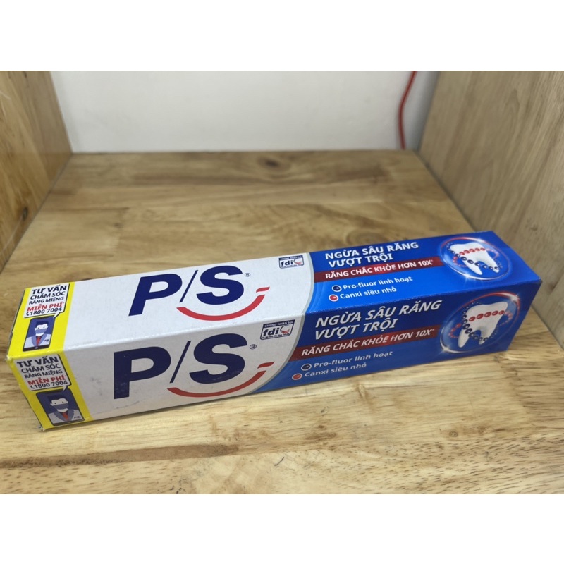 KEM ĐÁNH RĂNG P/S NGỪA SÂU RĂNG VƯỢT TRỘI 180g