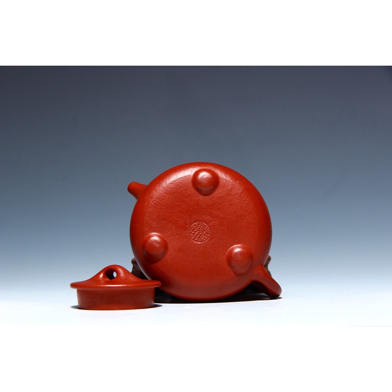 Ấm Tử Sa Nghi Hưng Thạch Biều Cảnh Chu 220 ml (Tiểu Môi Dao Chu Nê)