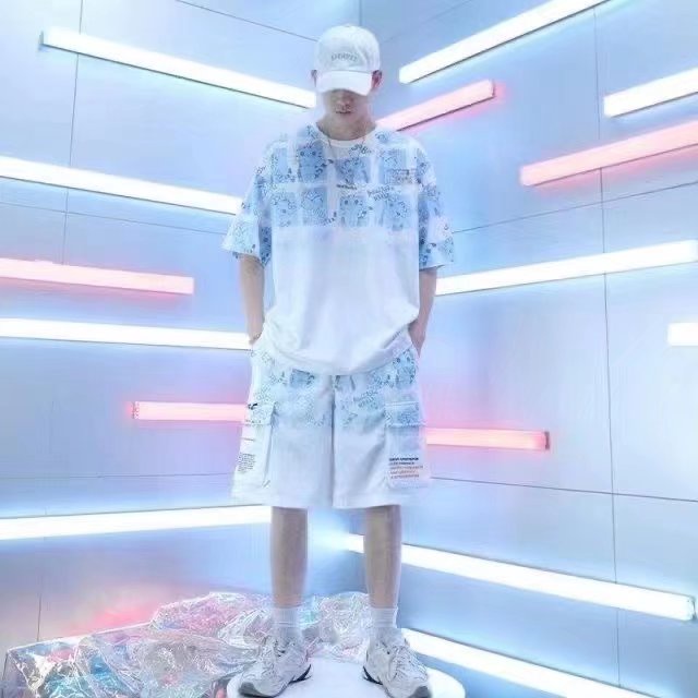 Bộ Quần Áo Tay Lỡ Dáng Rộng Màu Gradient Phong Cách Hồng Kông Cá Tính Cho Nam