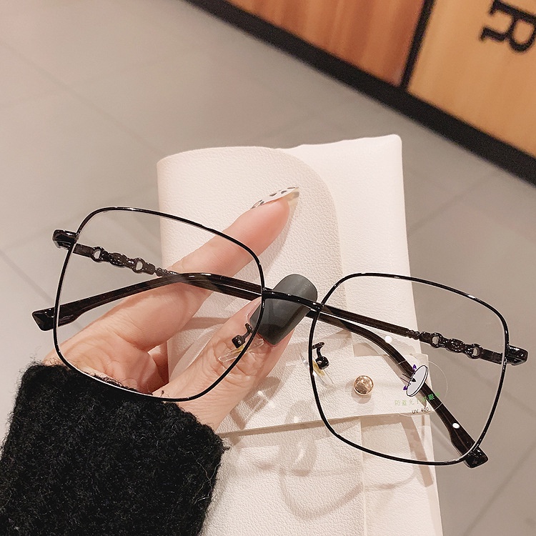 Kính Mát Gọng Vuông Thời Trang Hàn Quốc