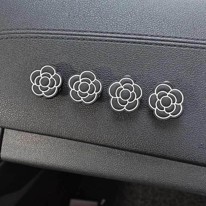 Móc treo đồ ô tô hoa trà dán nội thất xe siêu xinh