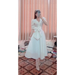 Đầm tiểu thư trắng