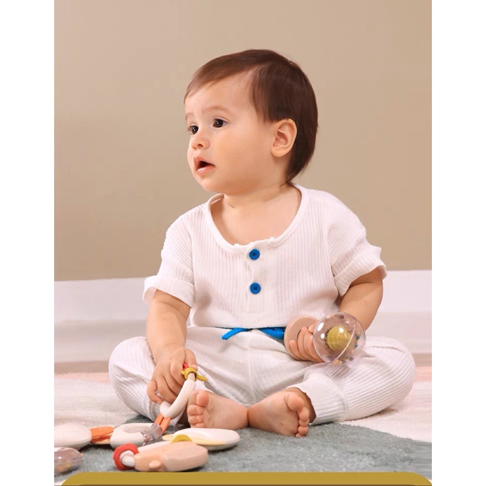 Bộ Đồ Chơi Gặm Nướu 8 Món Cao Cấp Donut Cho Bé