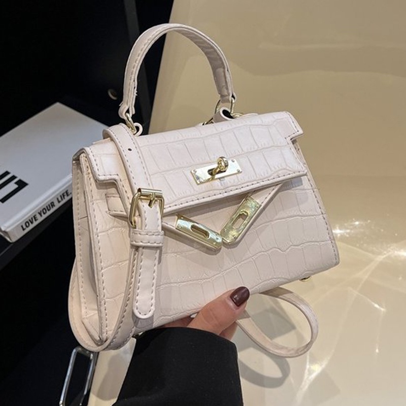 Túi Đeo Chéo Da pu Mềm Họa Tiết Dập Nổi Độc Đáo Thời Trang Cao Cấp Cho Nữ