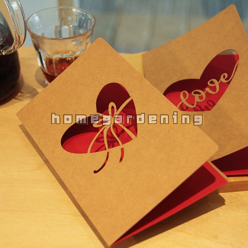 Thiệp Chúc Mừng Sinh Nhật / Lễ Tạ Ơn Bằng Giấy Kraft Màu Laser Họa Tiết Trái Tim Khoét Rỗng Kiểu Retro