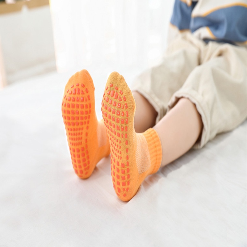 Vớ Silicone Cao Su Chống Trượt Cho Bé 1-12 Tuổi JP5