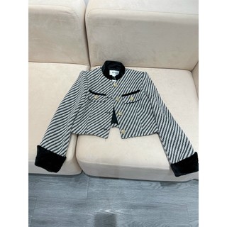Áo dạ tweed kẻ siu sang chảnh