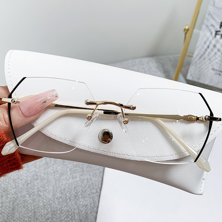 Kính Cận Thị Chống Ánh Sáng Xanh Cho Nam Và Nữ