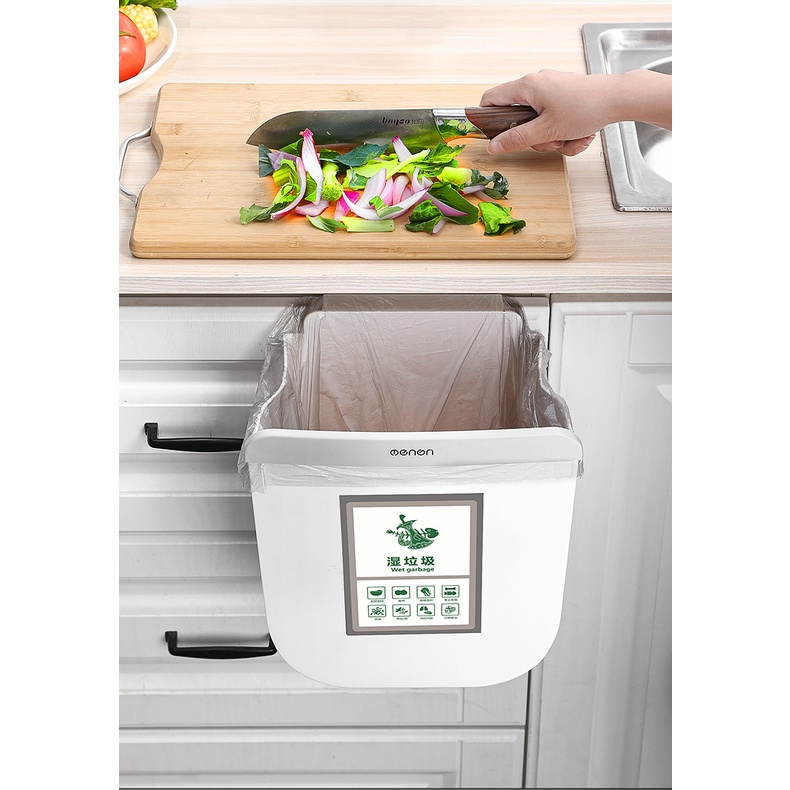 Thùng rác treo tủ bếp, treo tường 9L nắp đậy thông minh đậy kín bằng nhựa PP cao cấp