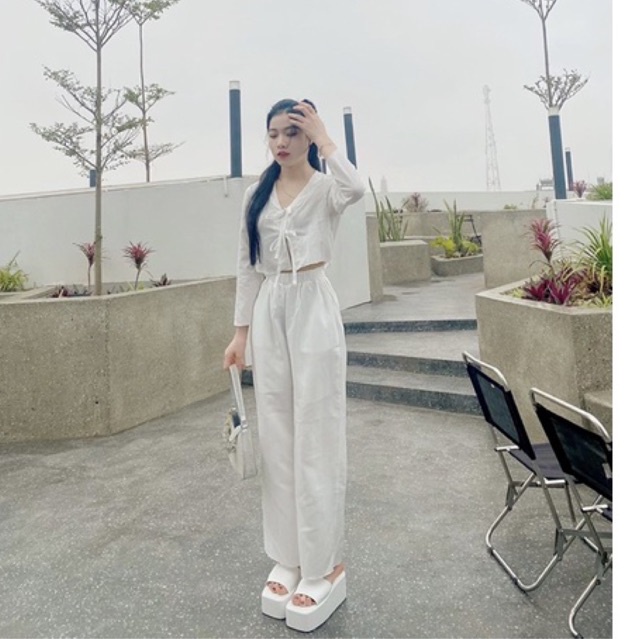 Set đũi gân áo crotop buộc dây ngực kết hợp với quần dài ống suông ,hàng thiết kế size từ 40-75kg