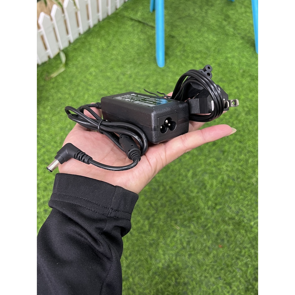 Adapter màn hình máy tính LG 19V 1.7A bản gốc shopphukien192