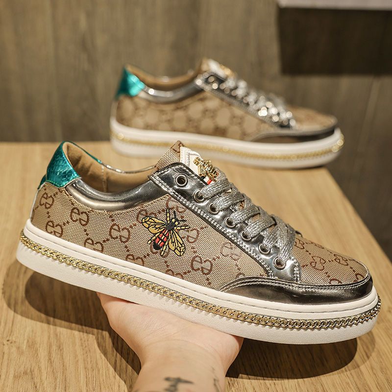 Giày Thể Thao Canvas Thoáng Khí Thêu Họa Tiết Phong Cách Đường Phố Châu Âu Sang Trọng Cho Nam
