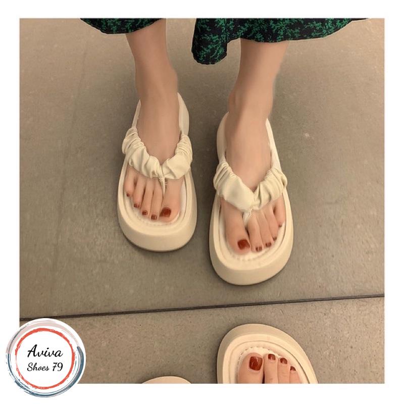 Dép kẹp mút gót 3cm quai nhúng xinh xắn hót mùa hè cho các nàng .